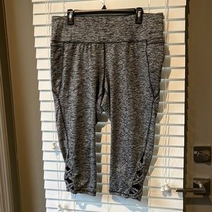 Livi by lane Bryant crop leggings. Pockets on both sides and one inside